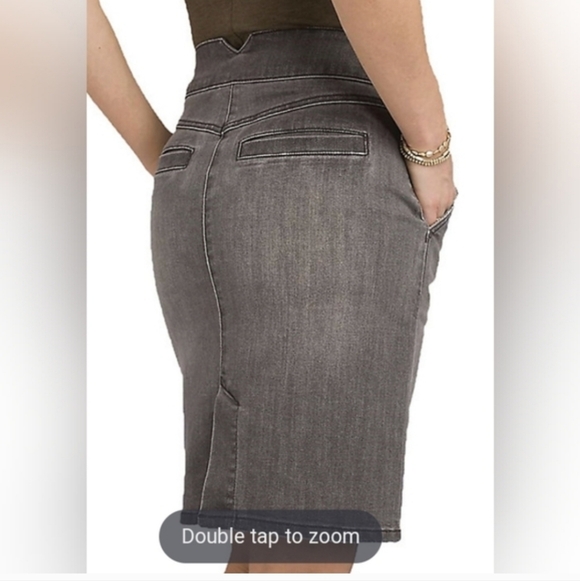 Prana Aubrey Gray Denim Pencil Skirt Size 12 - Picture 2 of 9
